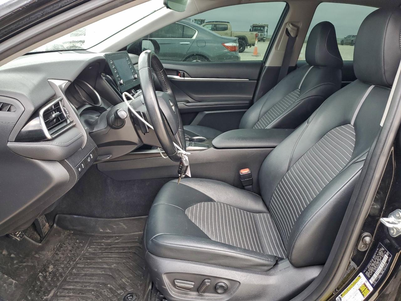 2022 TOYOTA CAMRY