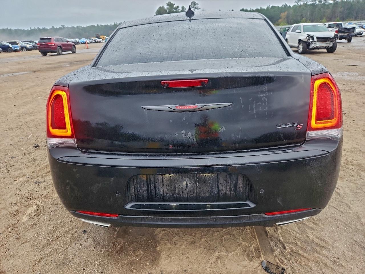 2022 CHRYSLER 300