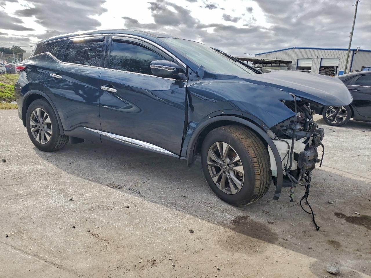 2017 NISSAN MURANO