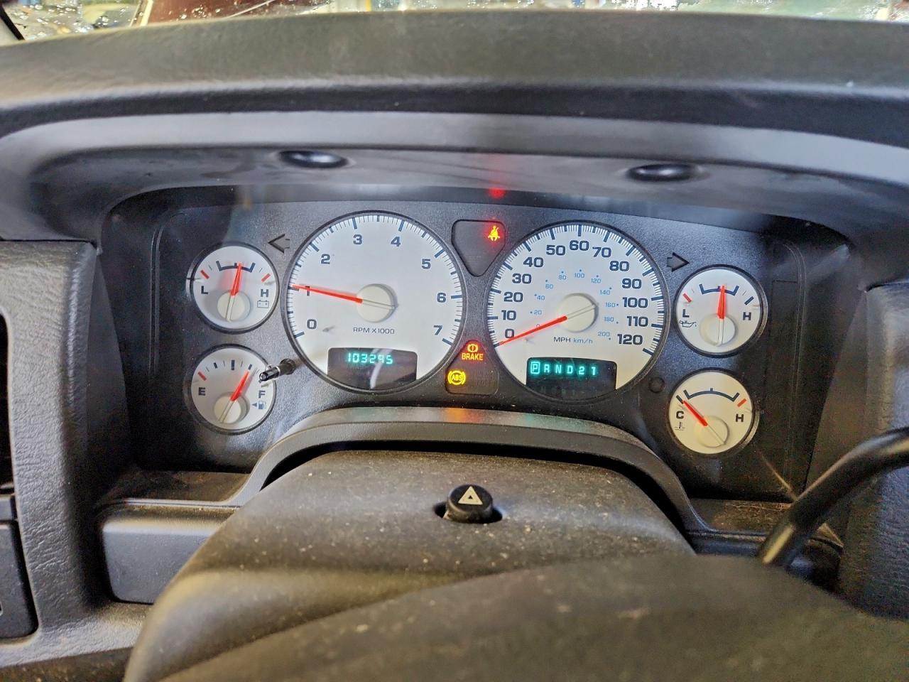 2004 DODGE RAM 1500