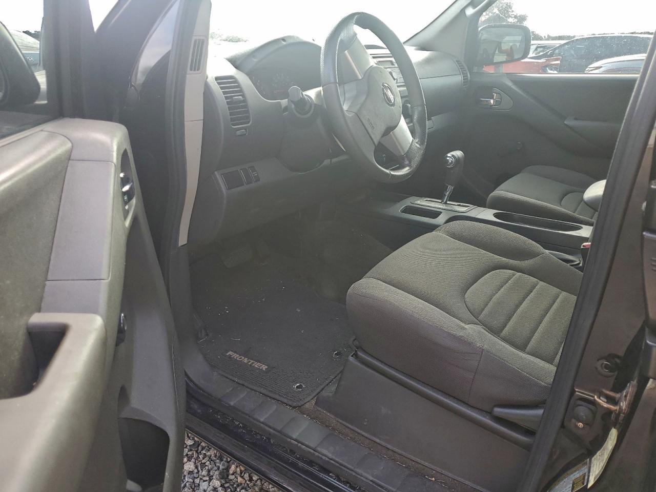 2013 NISSAN Frontier