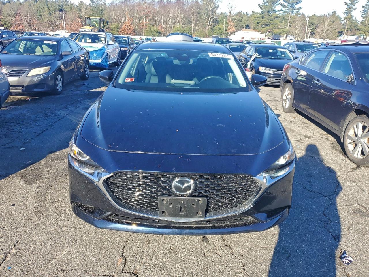 2021 MAZDA 3