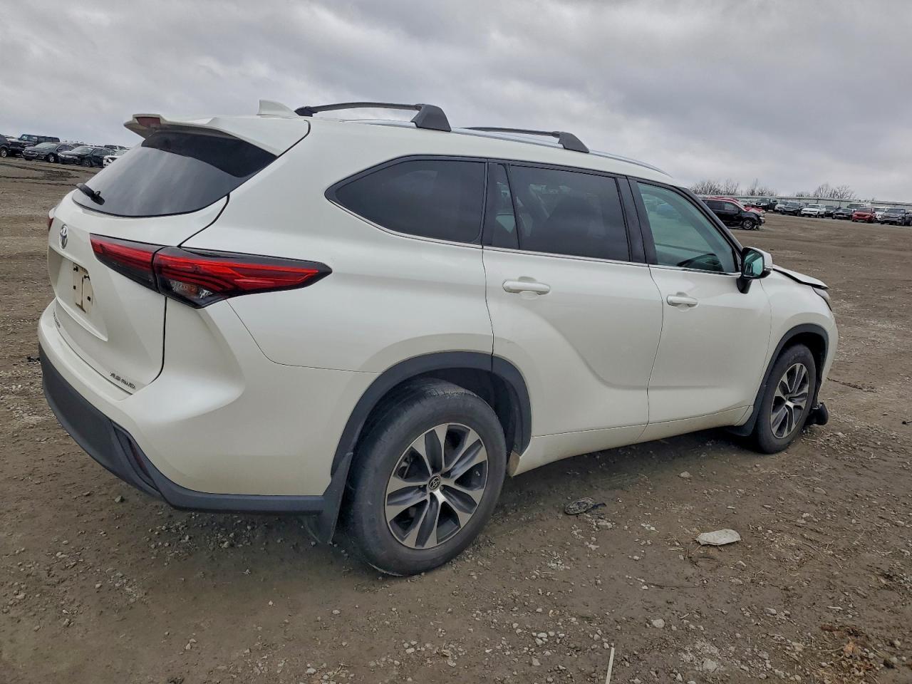 2020 TOYOTA HIGHLANDER