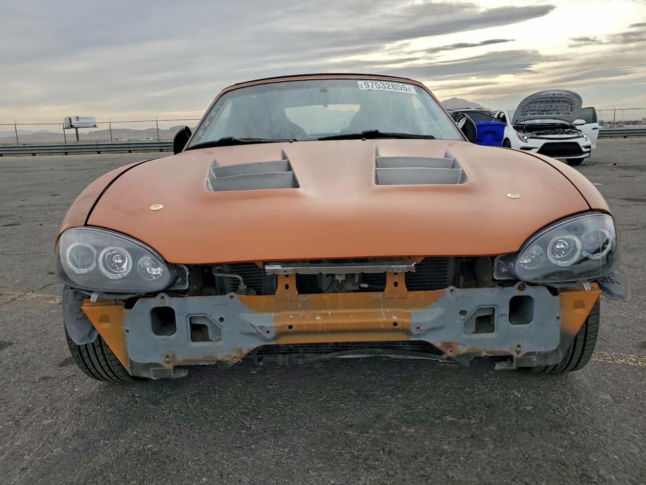 2000 MAZDA MX-5 Miata