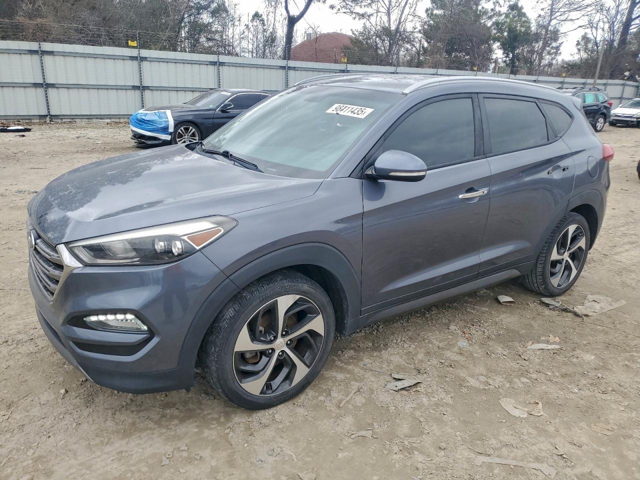 2016 HYUNDAI TUCSON