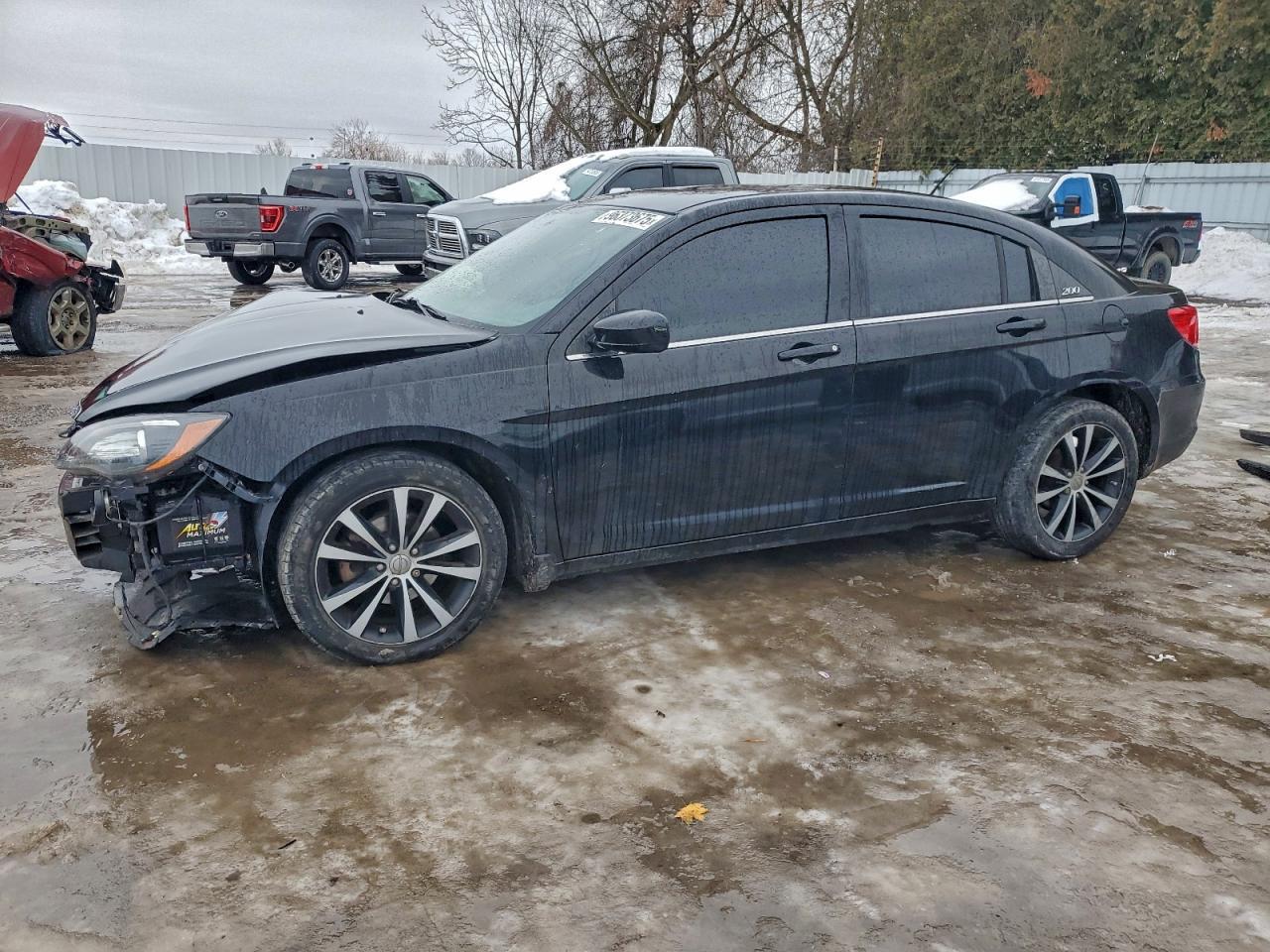 2013 CHRYSLER 200