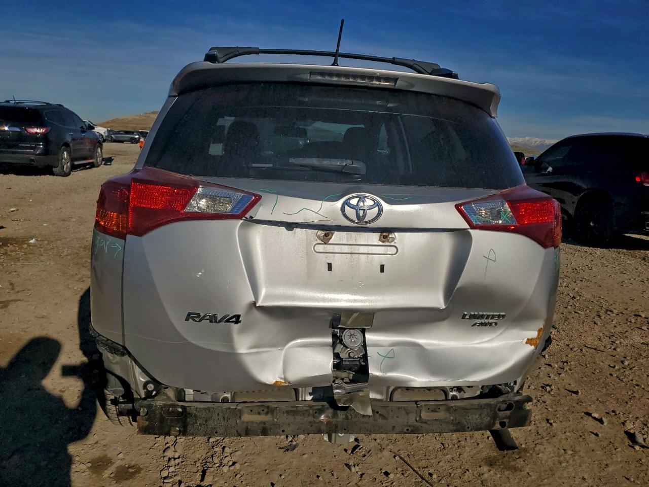 2015 TOYOTA RAV4
