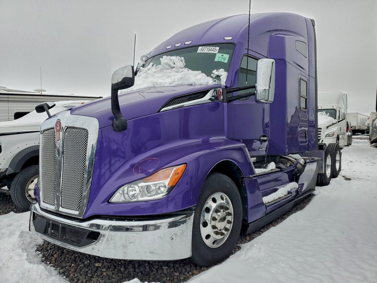 2023 KENWORTH T680