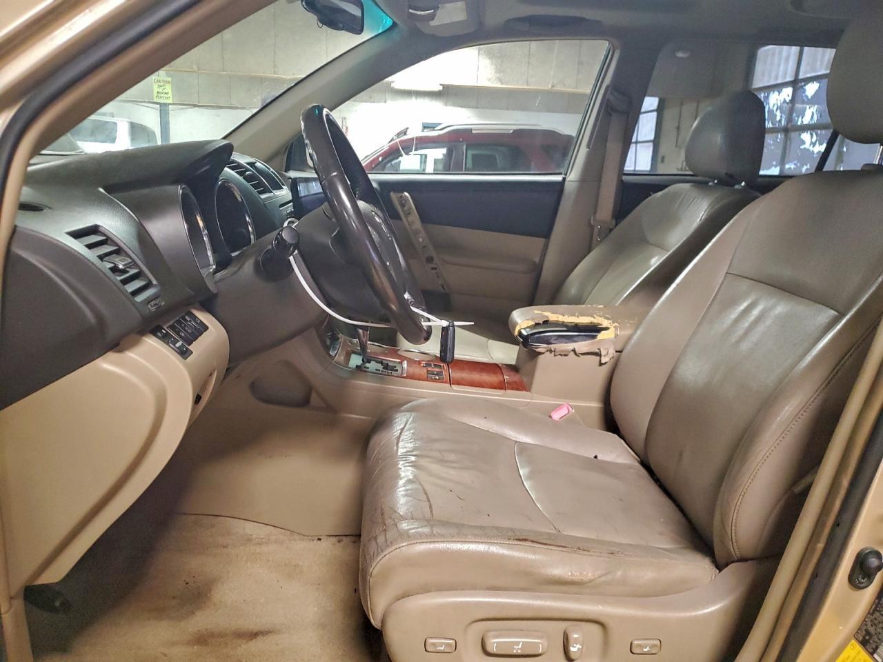 2009 TOYOTA HIGHLANDER