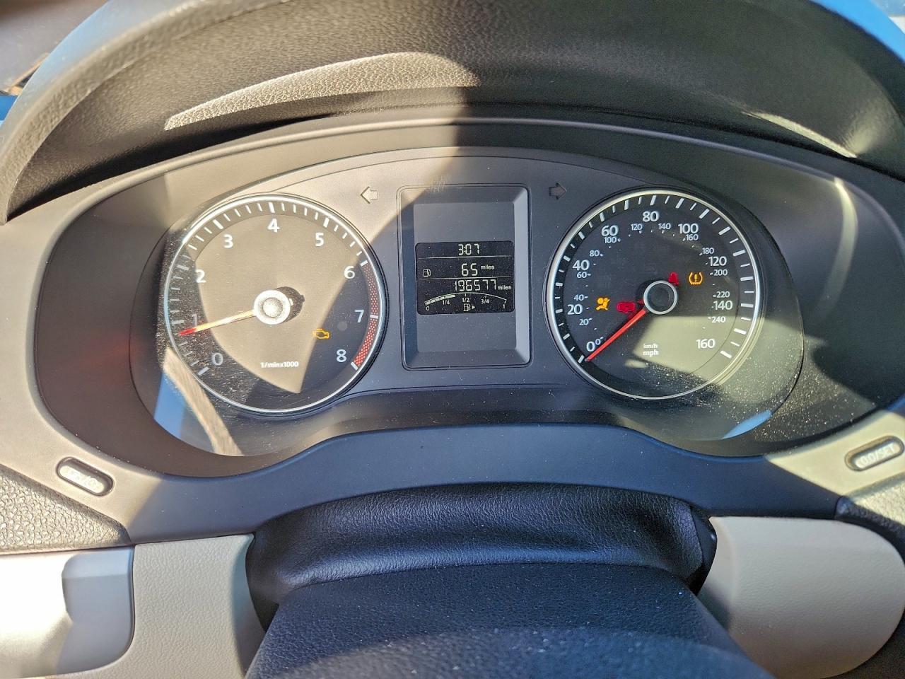2013 VOLKSWAGEN JETTA