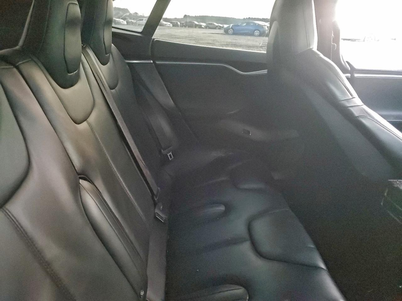 2015 TESLA MODEL S