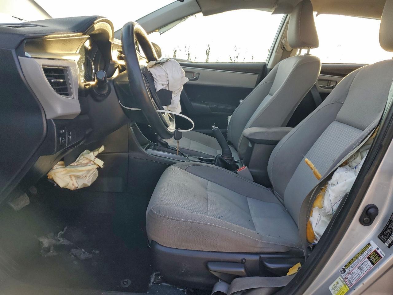 2016 TOYOTA COROLLA