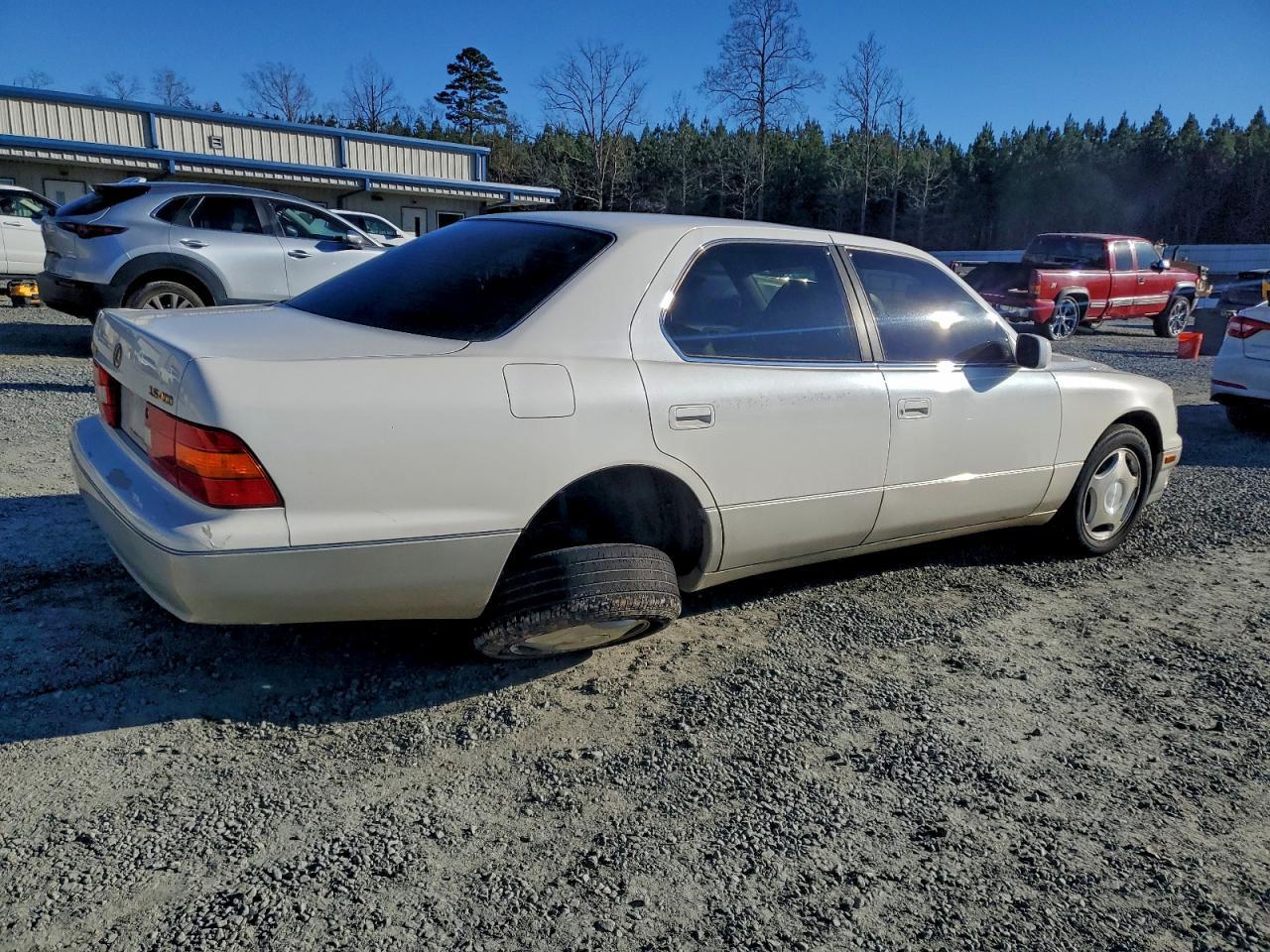 2000 LEXUS Ls 400