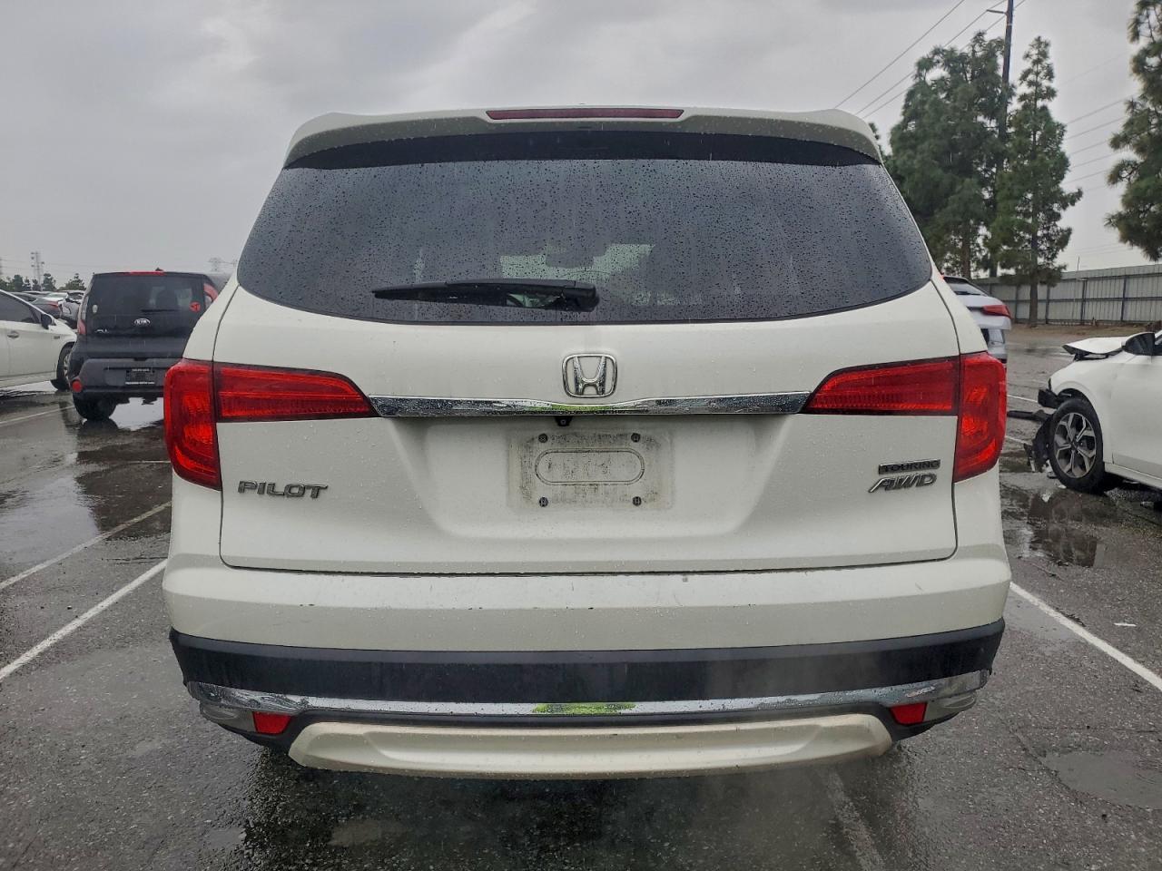 2017 HONDA PILOT