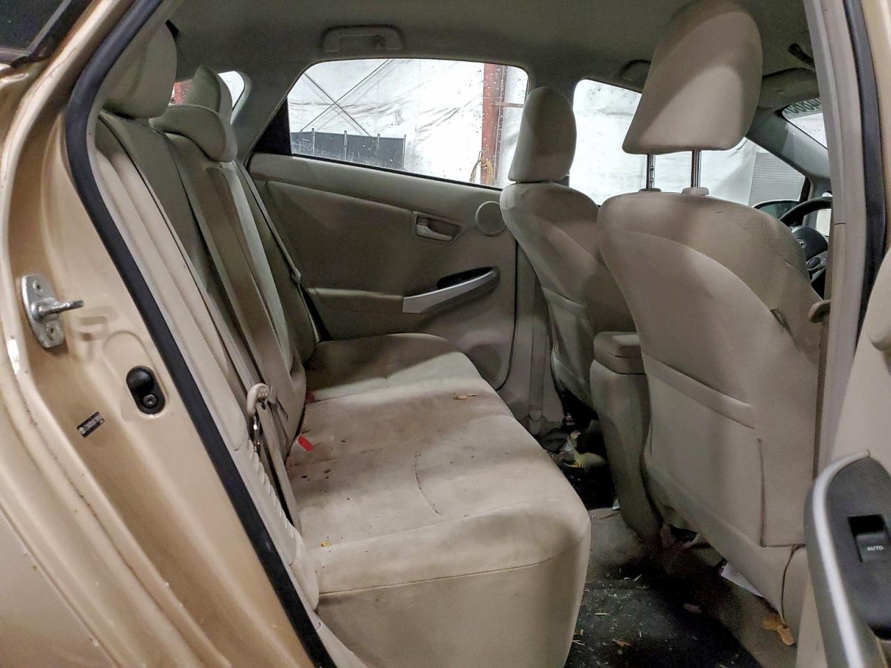 2010 TOYOTA PRIUS