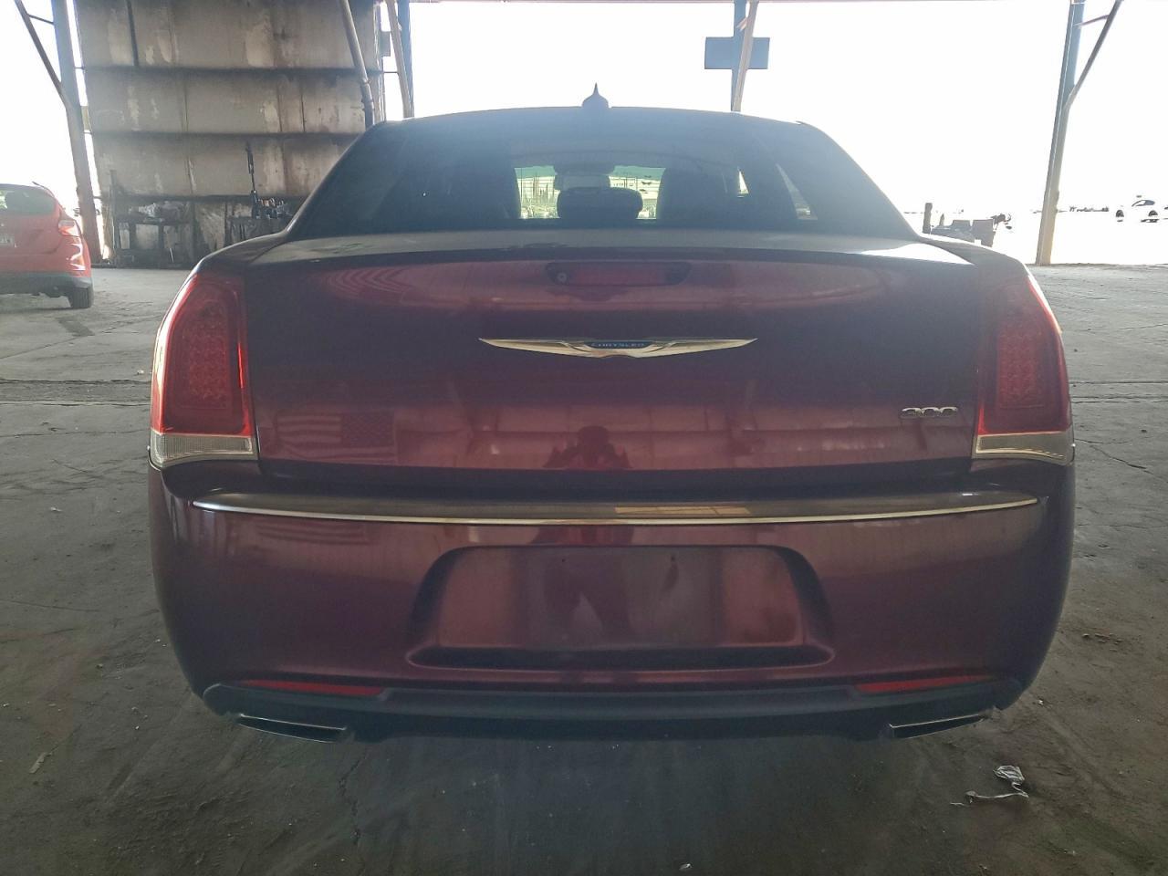 2018 CHRYSLER 300