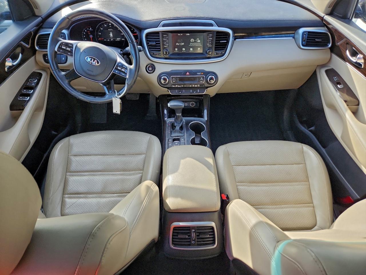 2020 KIA SORENTO