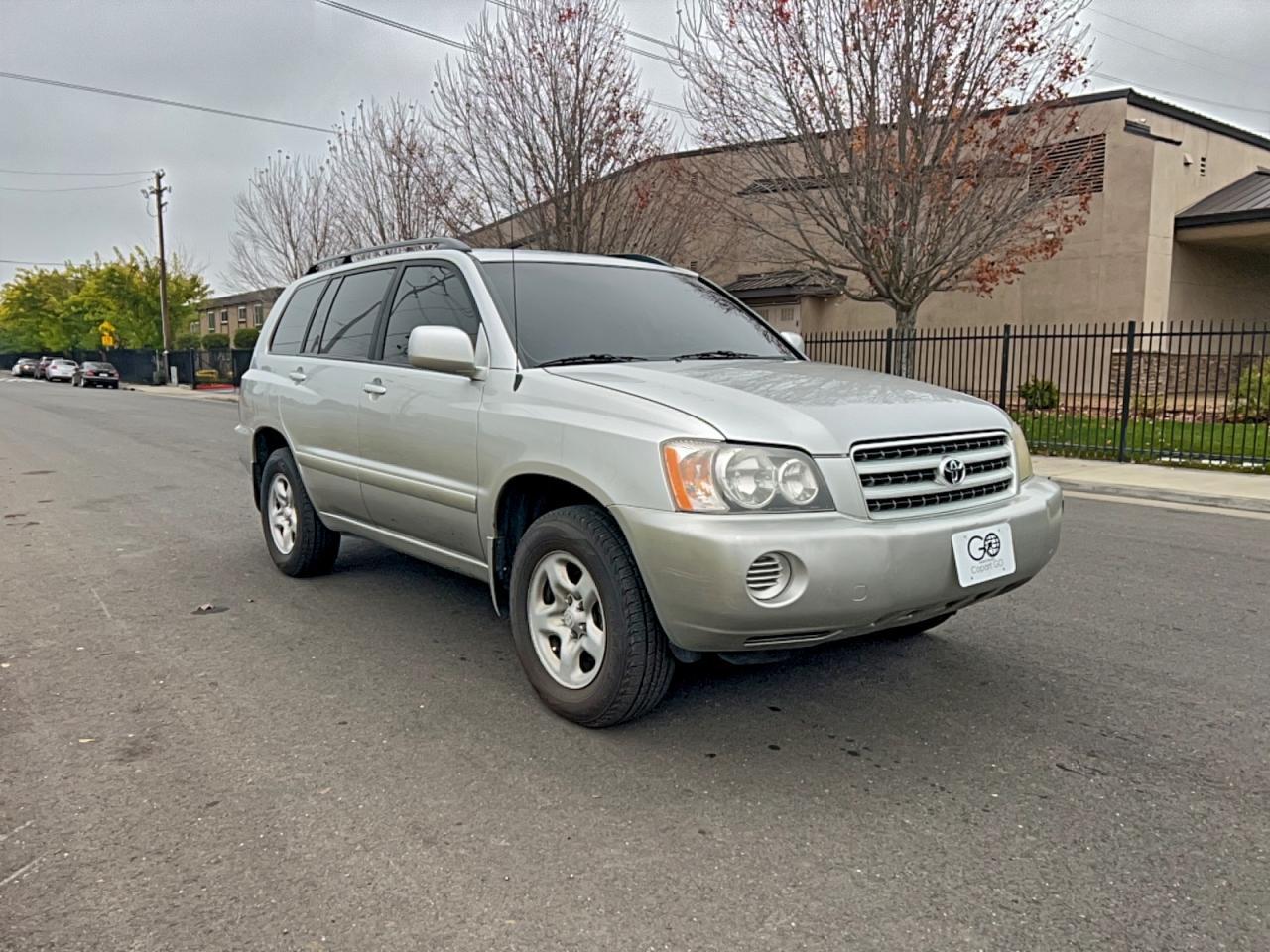 2002 TOYOTA HIGHLANDER
