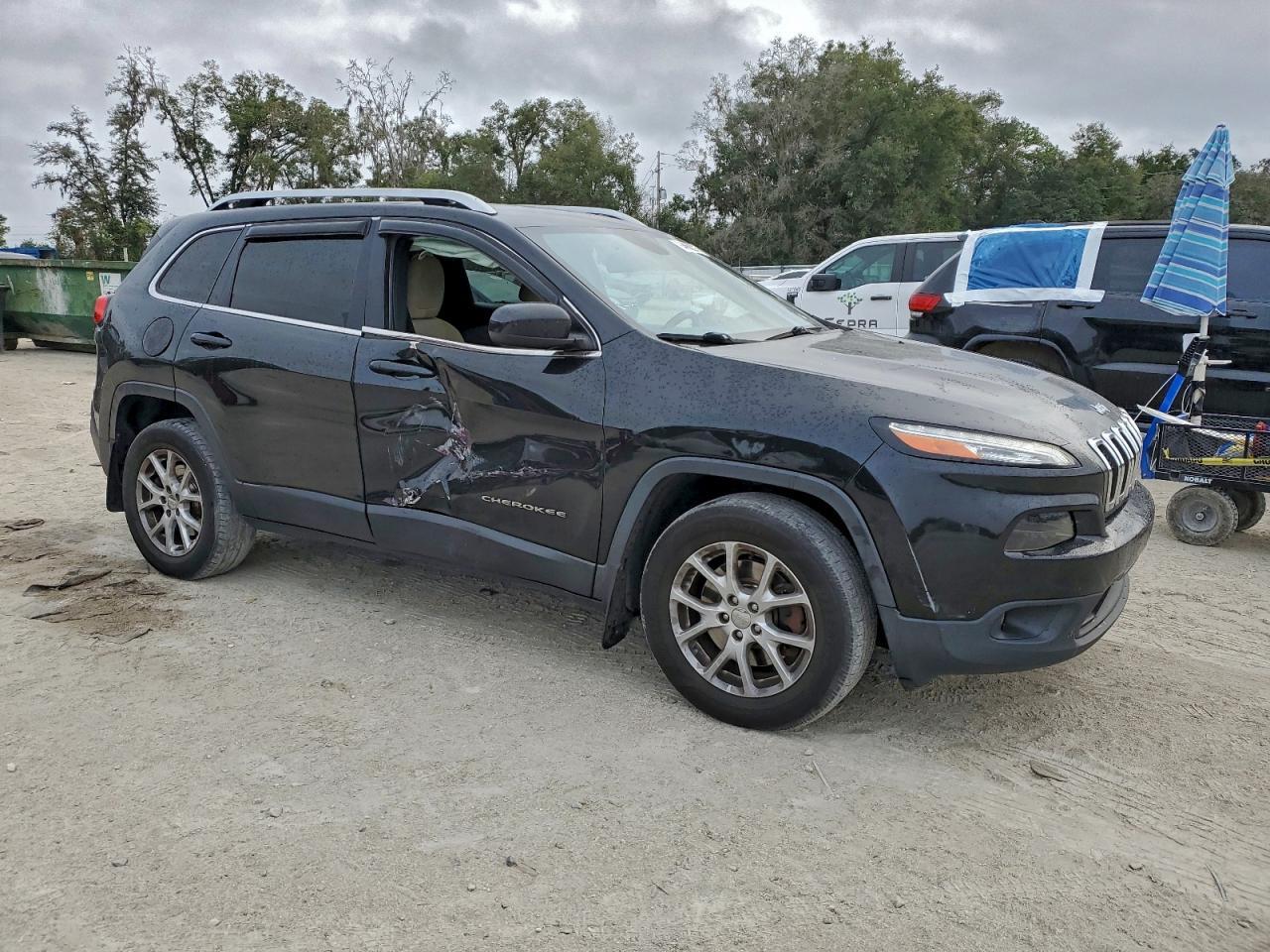2015 JEEP CHEROKEE