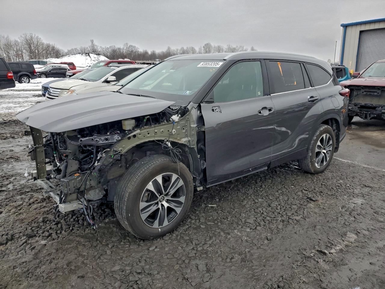 2024 TOYOTA HIGHLANDER