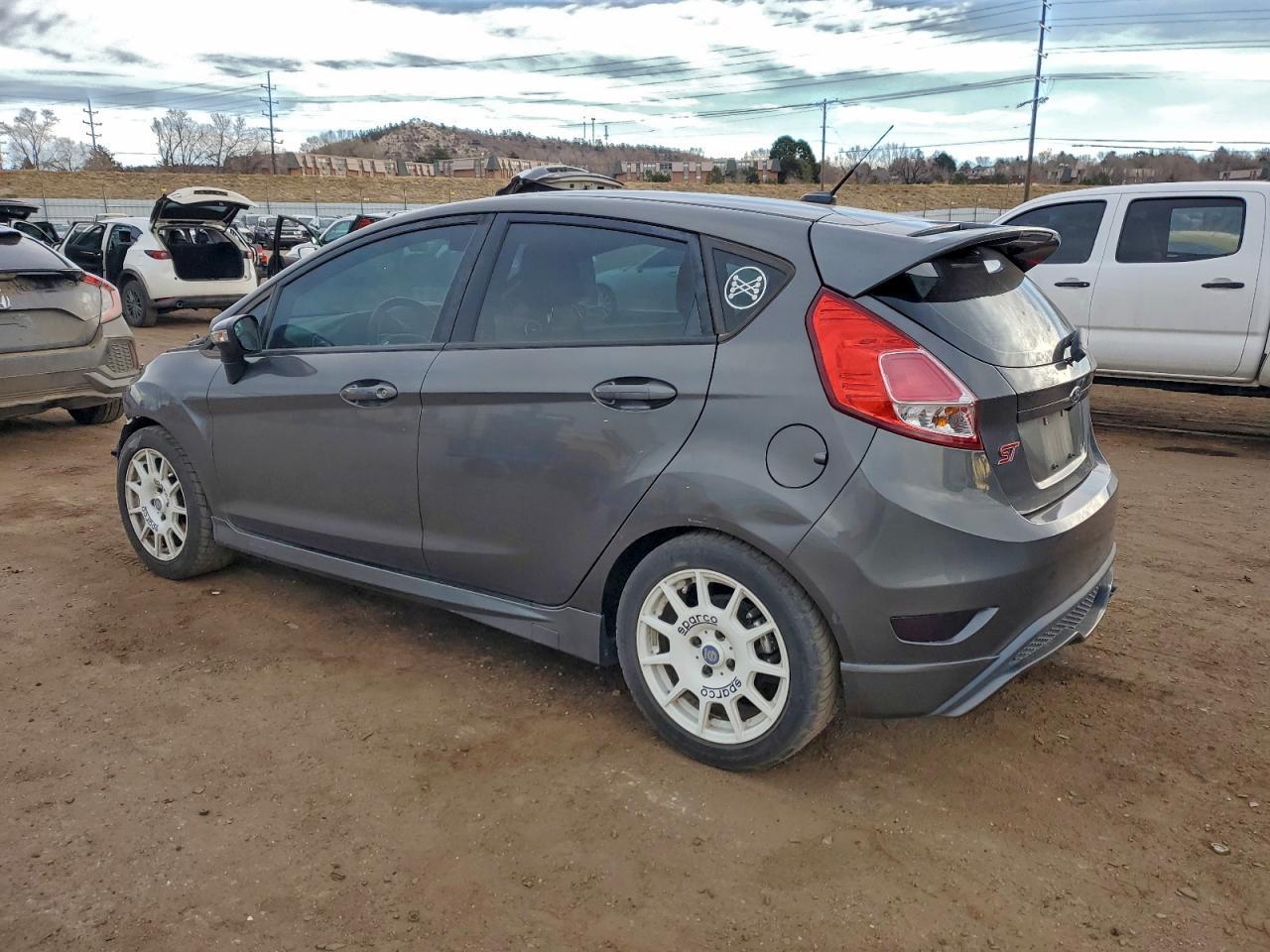 2018 FORD Fiesta