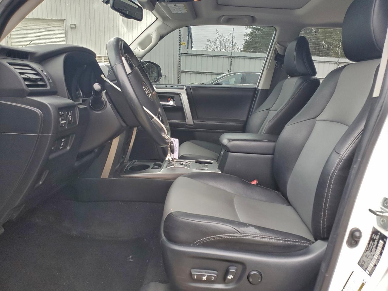 2016 TOYOTA 4Runner