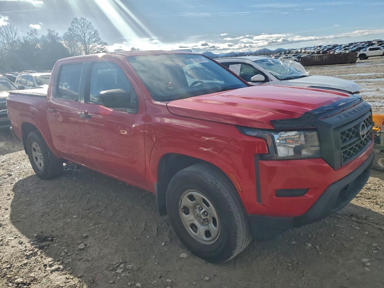 2022 NISSAN Frontier