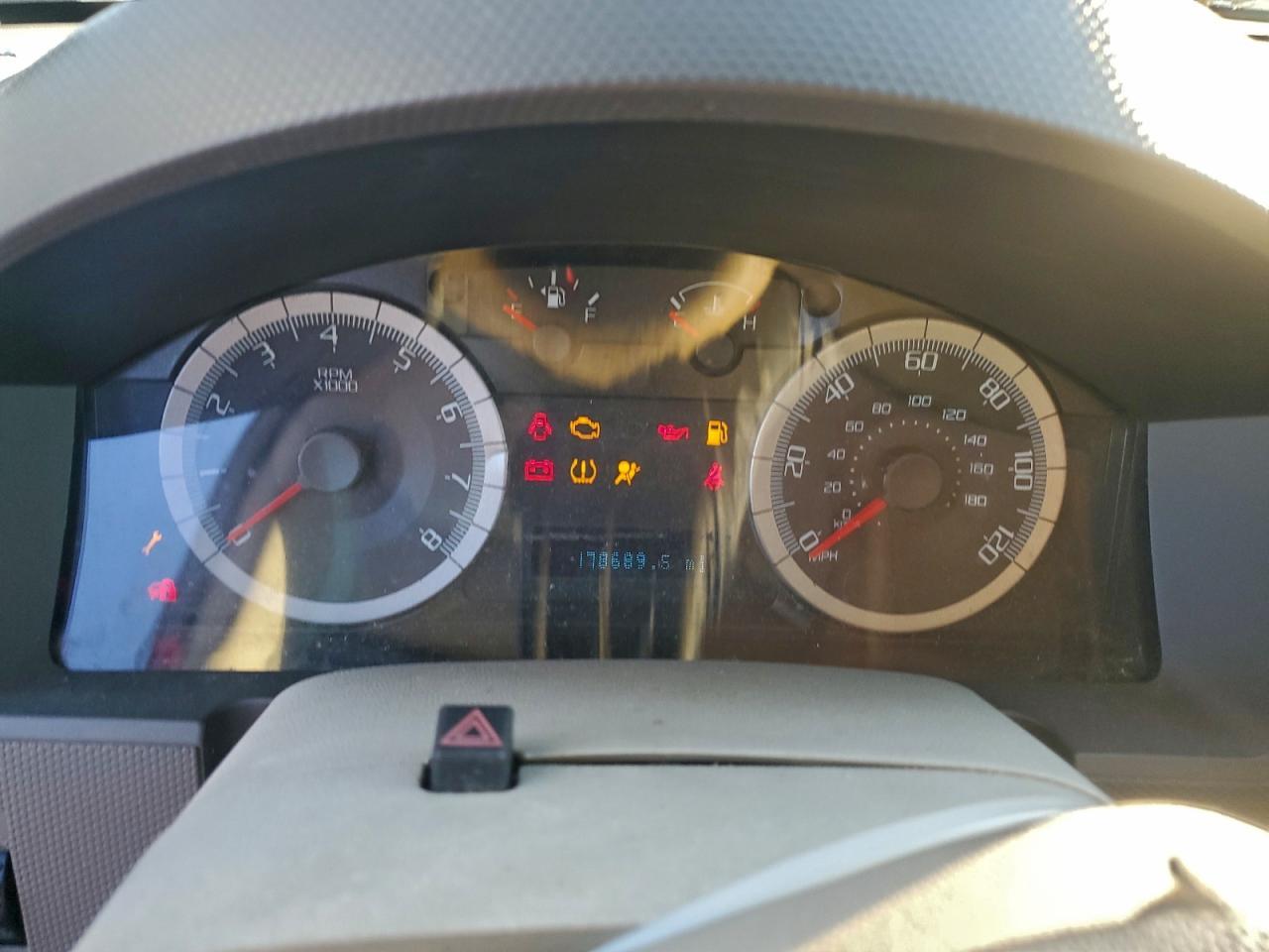 2009 FORD ESCAPE