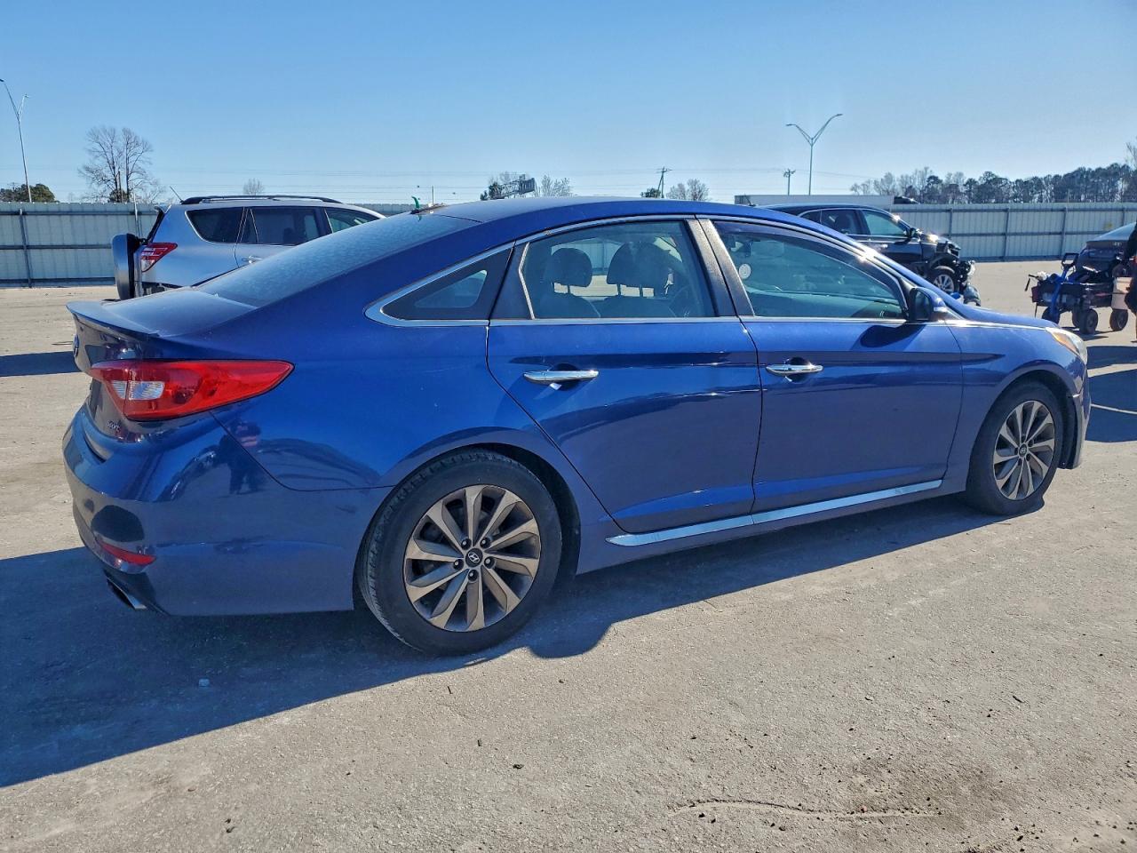 2016 HYUNDAI SONATA