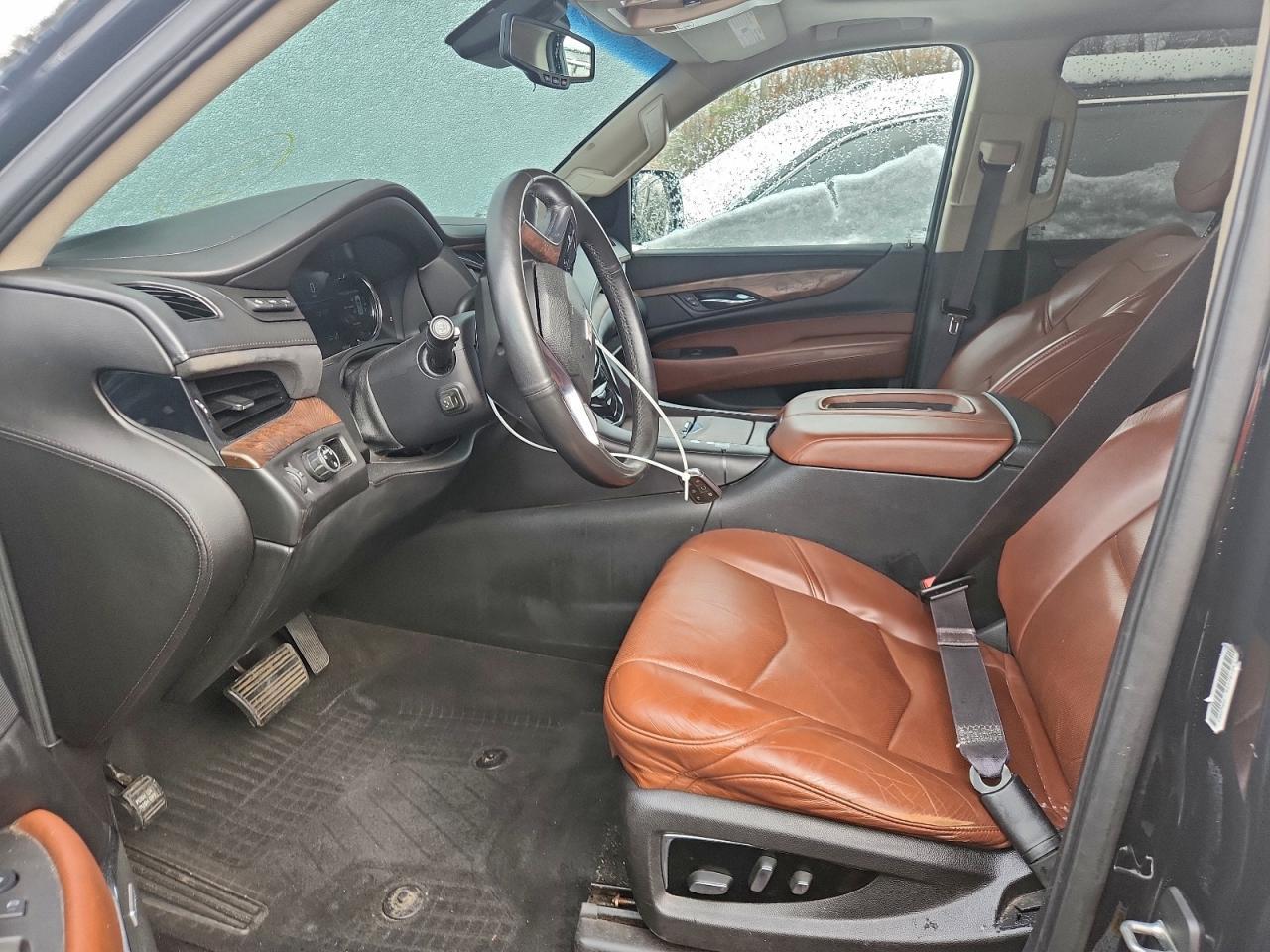 2016 CADILLAC Escalade ESV