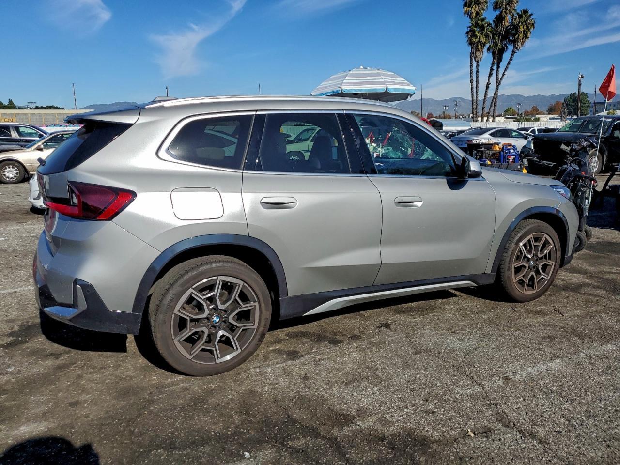 2024 BMW X1