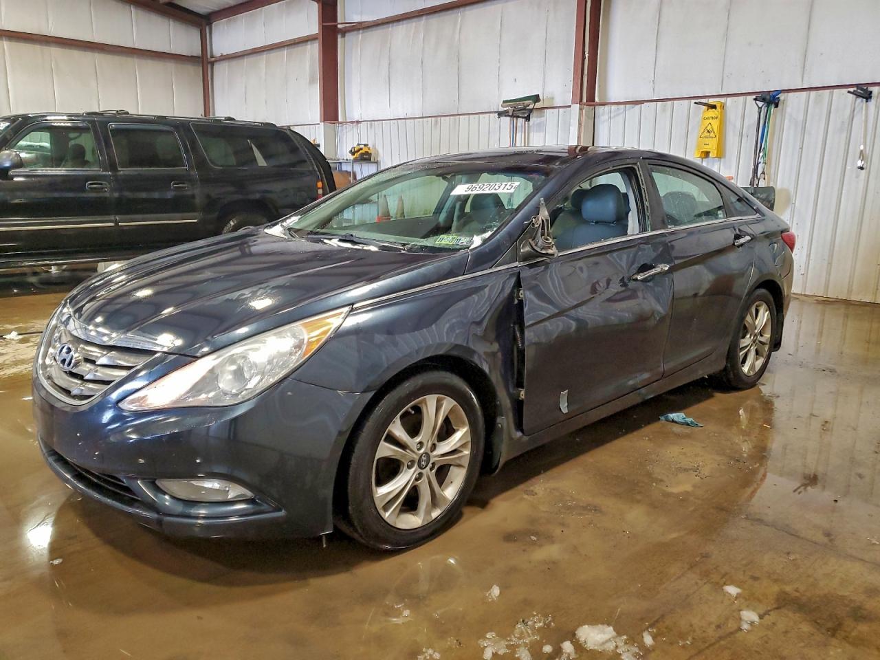 2013 HYUNDAI SONATA