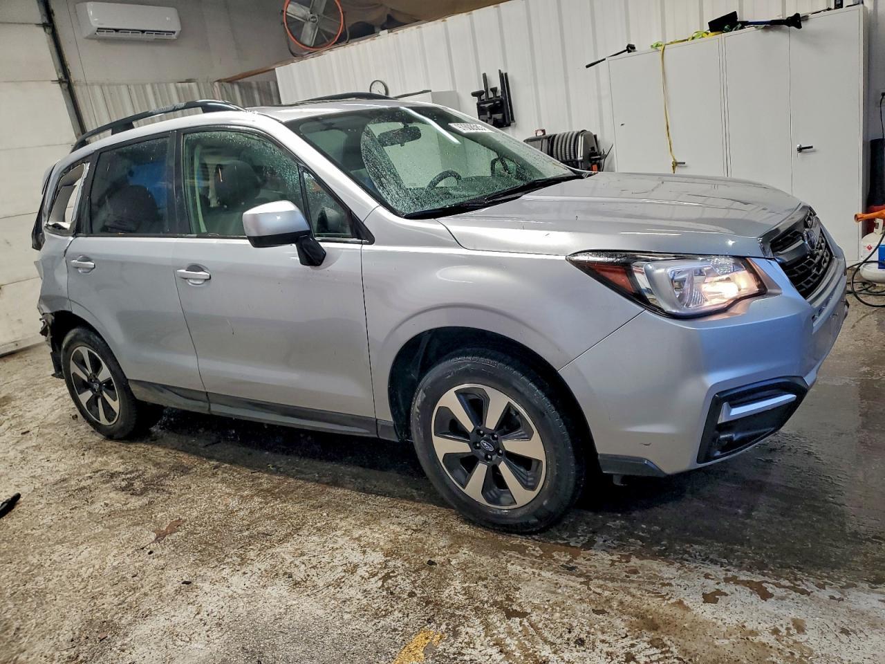 2018 SUBARU FORESTER