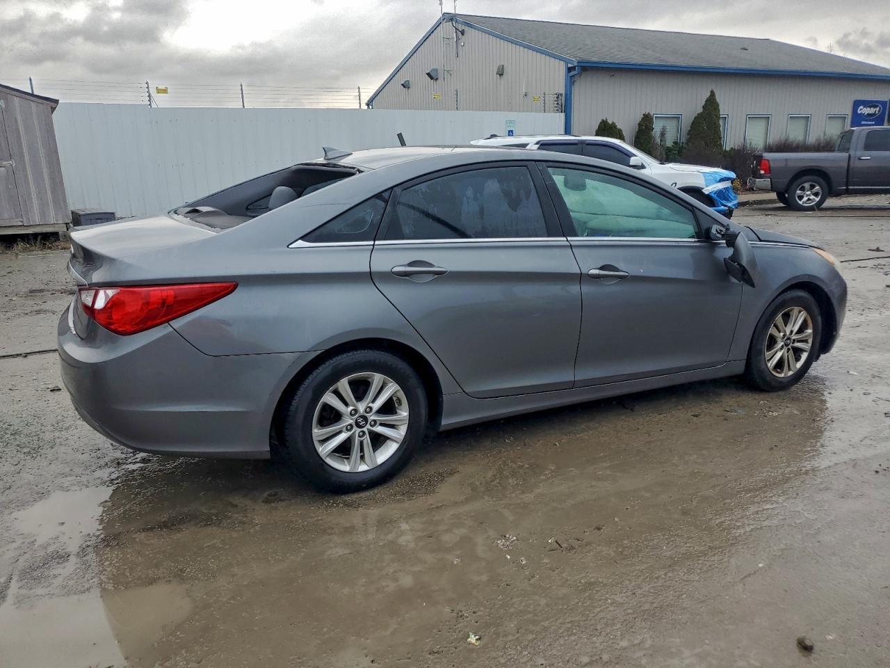 2013 HYUNDAI SONATA