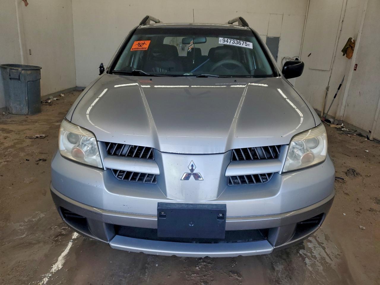 2005 MITSUBISHI outlander