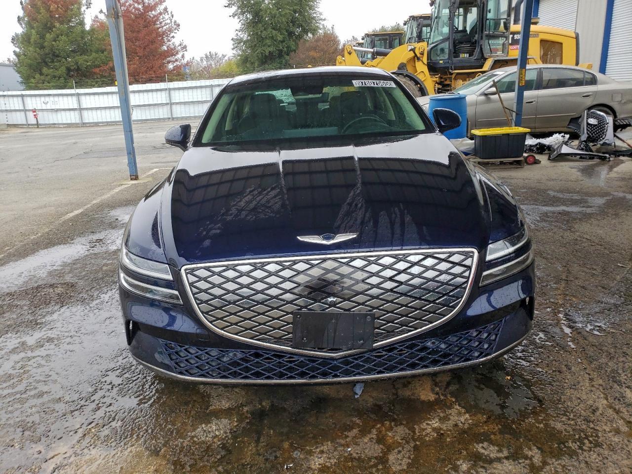 2023 GENESIS G80