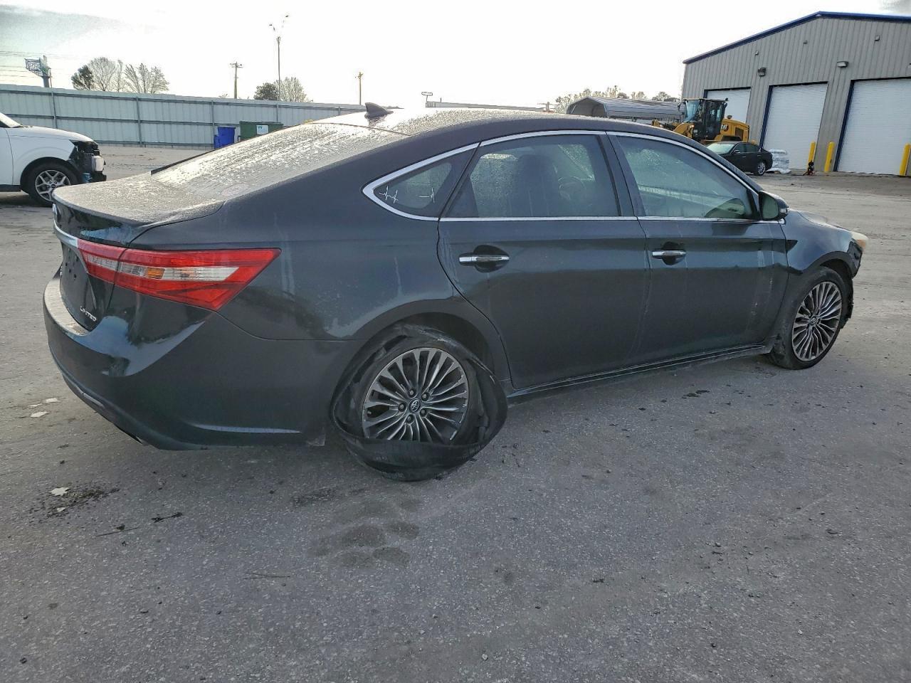 2016 TOYOTA Avalon