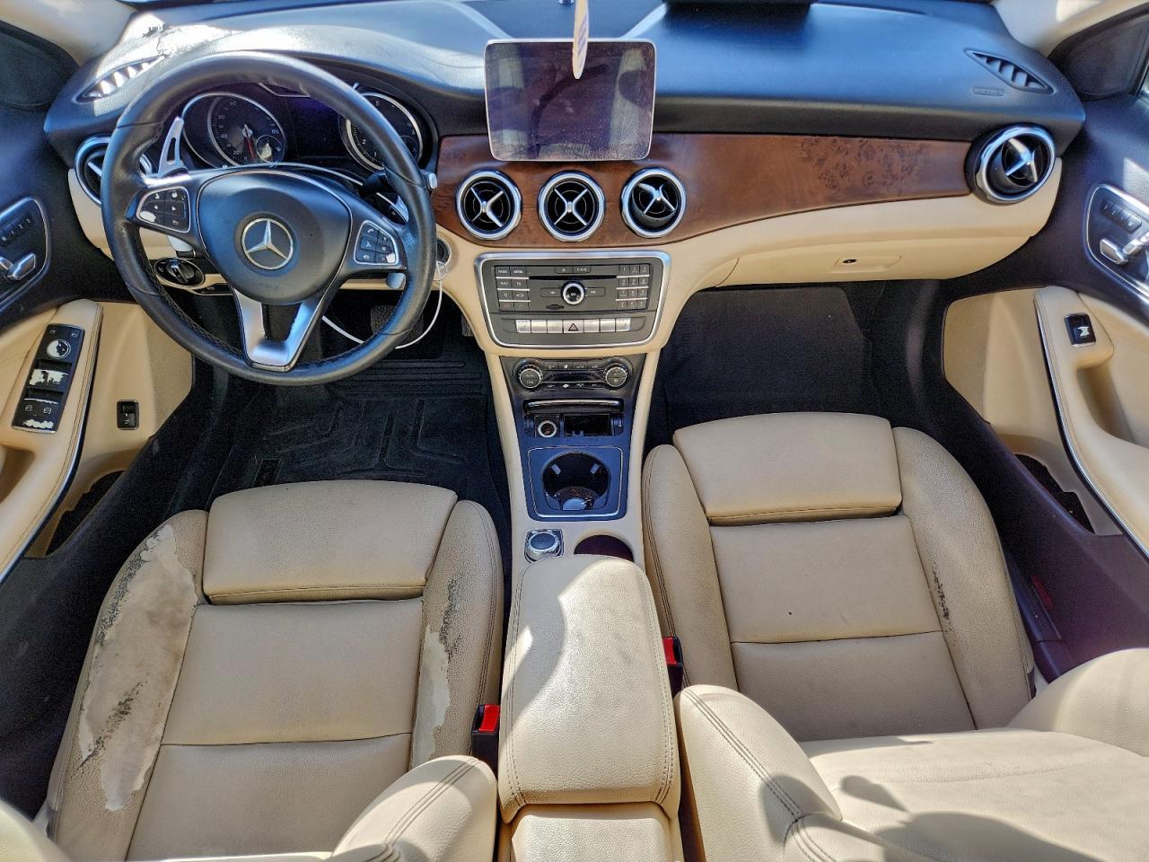 2018 MERCEDES-BENZ GLA-Class