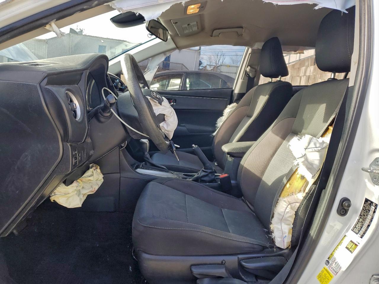 2017 TOYOTA COROLLA