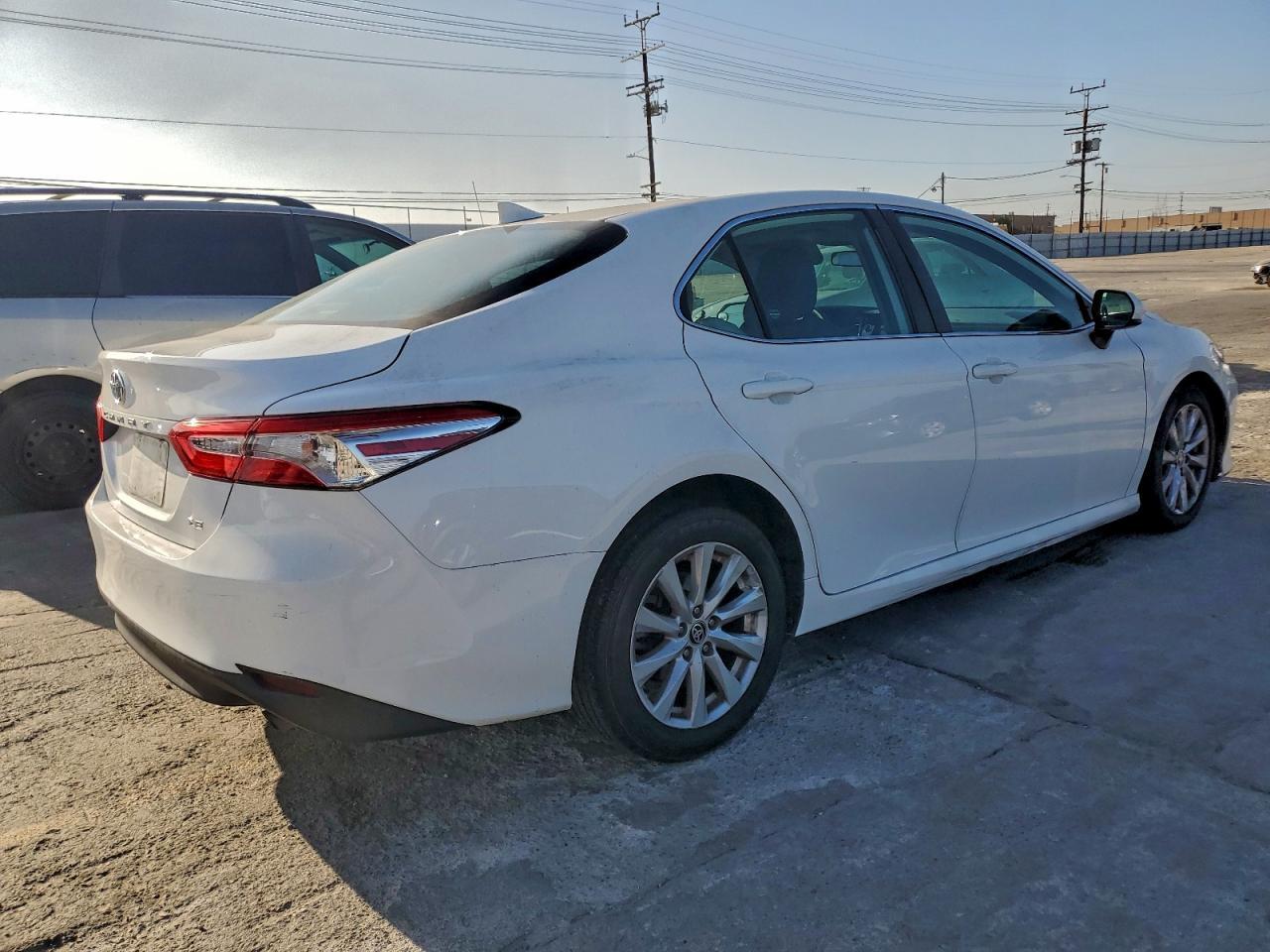 2020 TOYOTA CAMRY