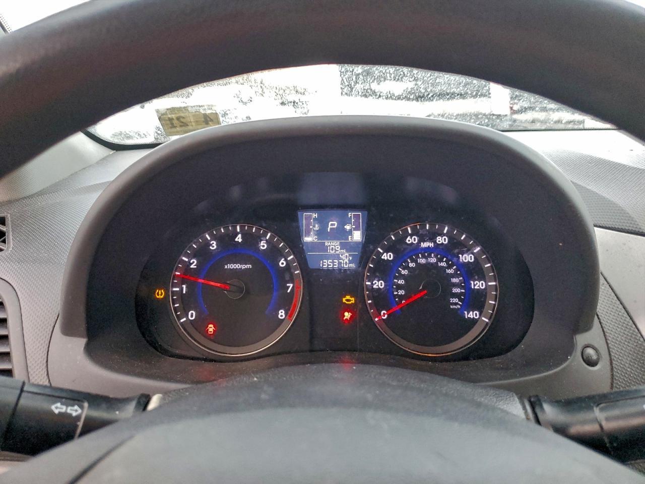2016 HYUNDAI ACCENT