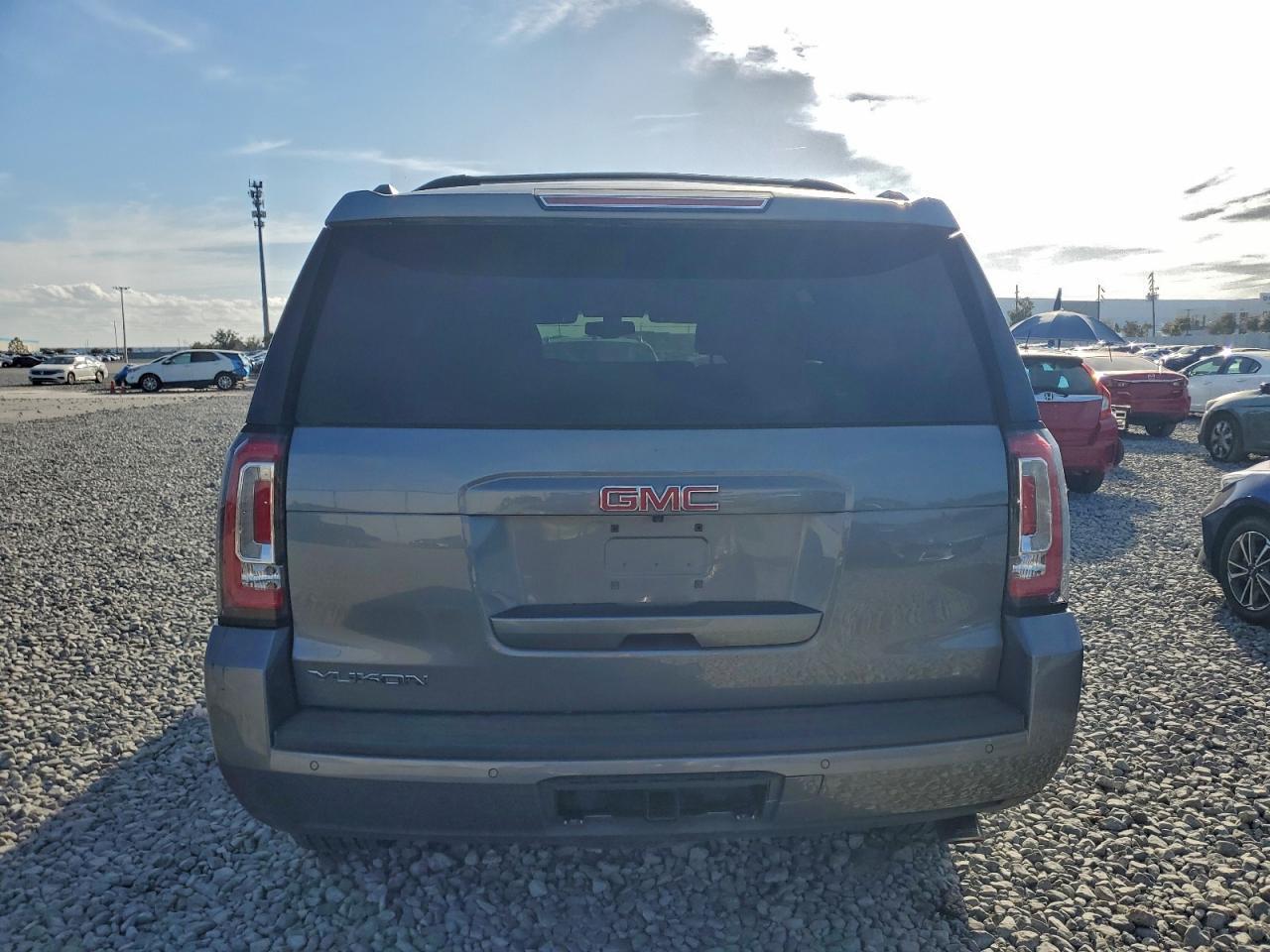 2018 GMC Yukon