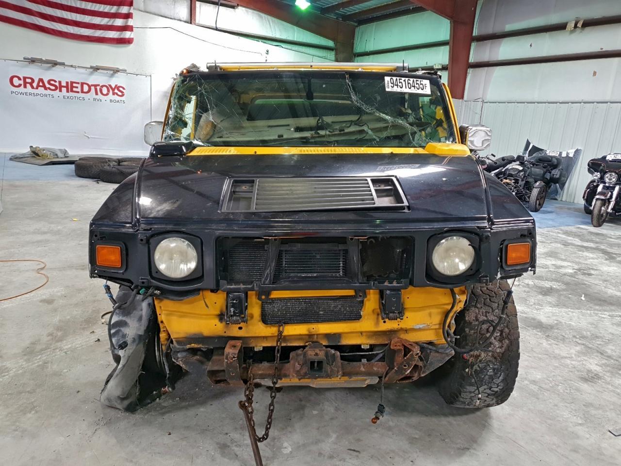 2003 HUMMER H2
