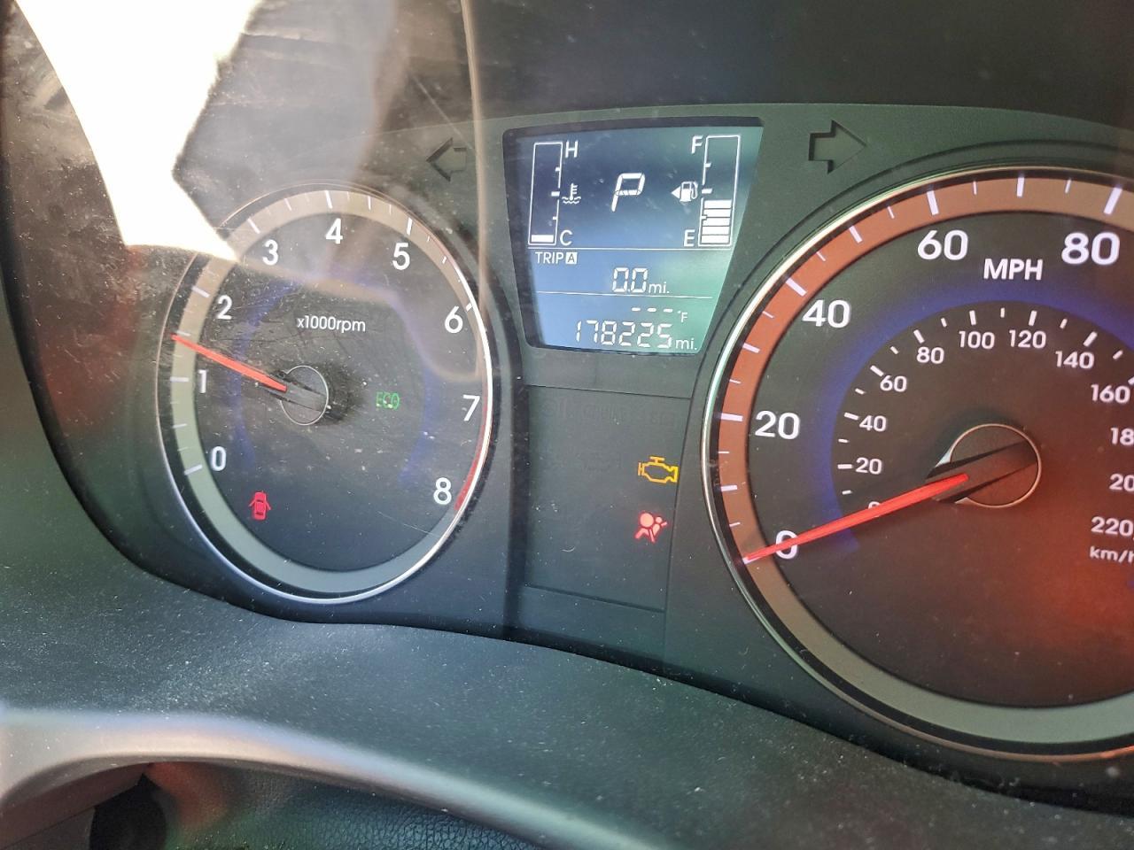 2016 HYUNDAI ACCENT