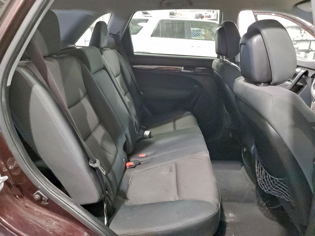 2013 KIA SORENTO