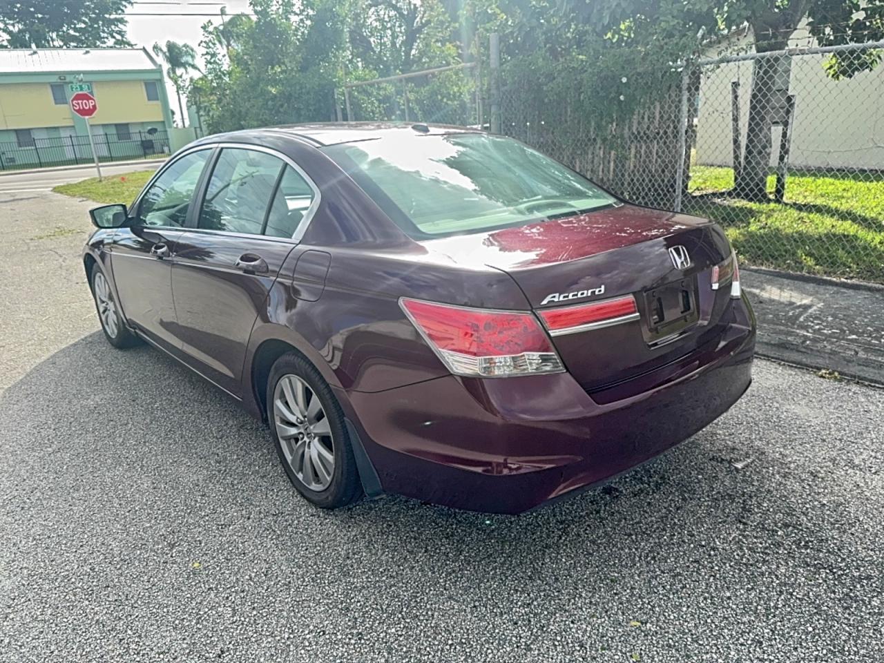 2011 HONDA ACCORD