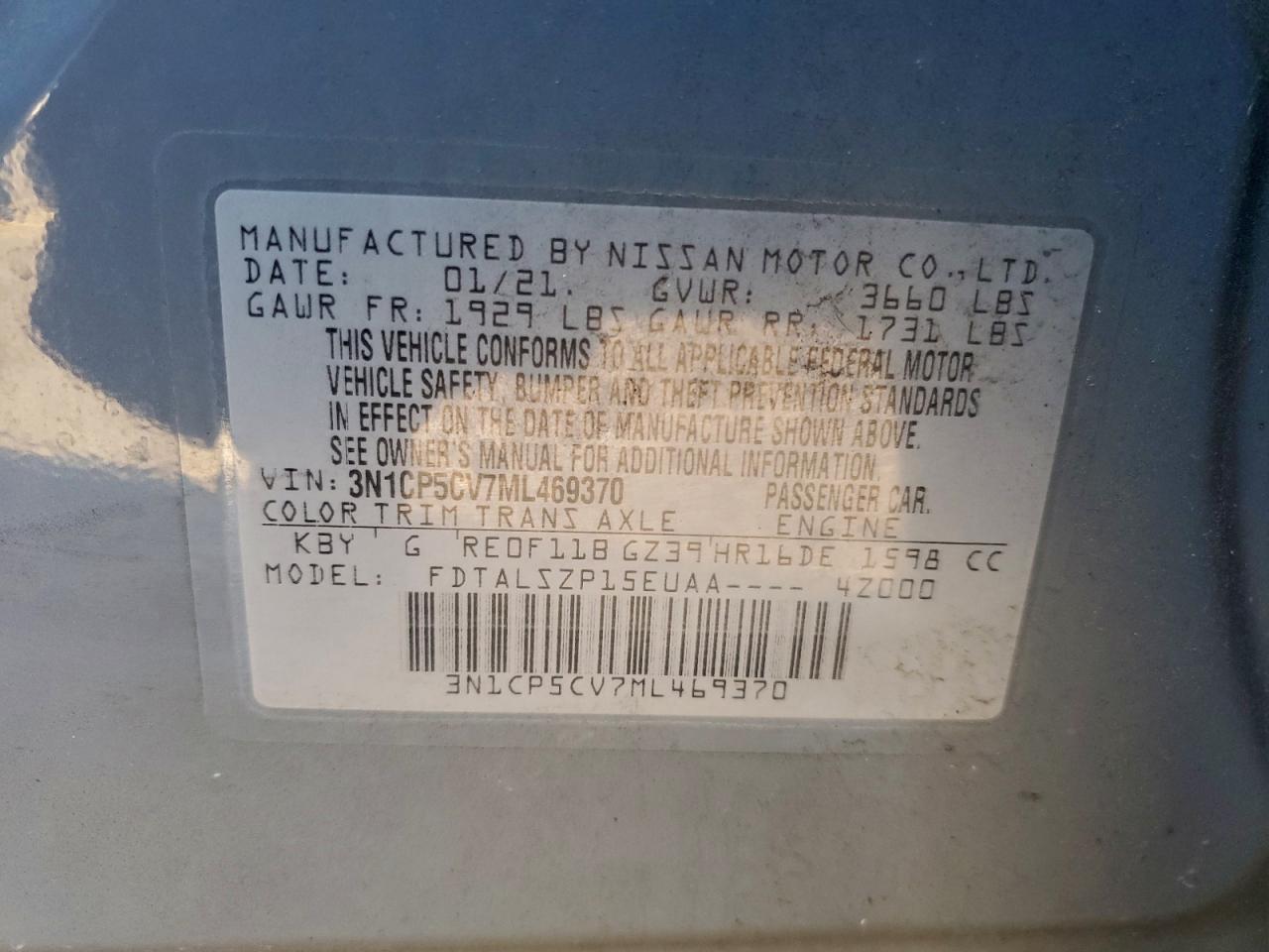 2021 NISSAN KICKS
