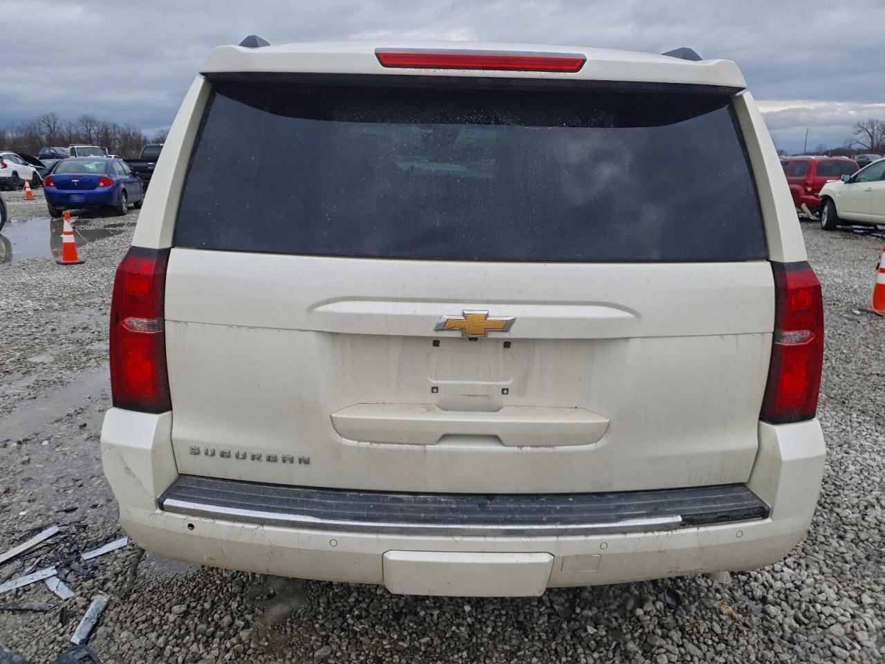 2015 CHEVROLET Suburban