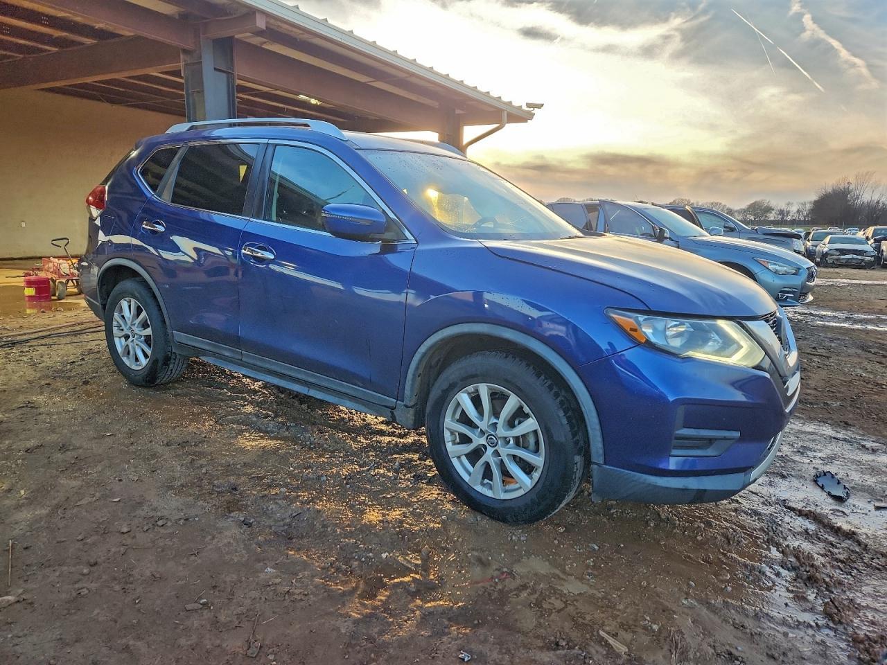 2018 NISSAN ROGUE