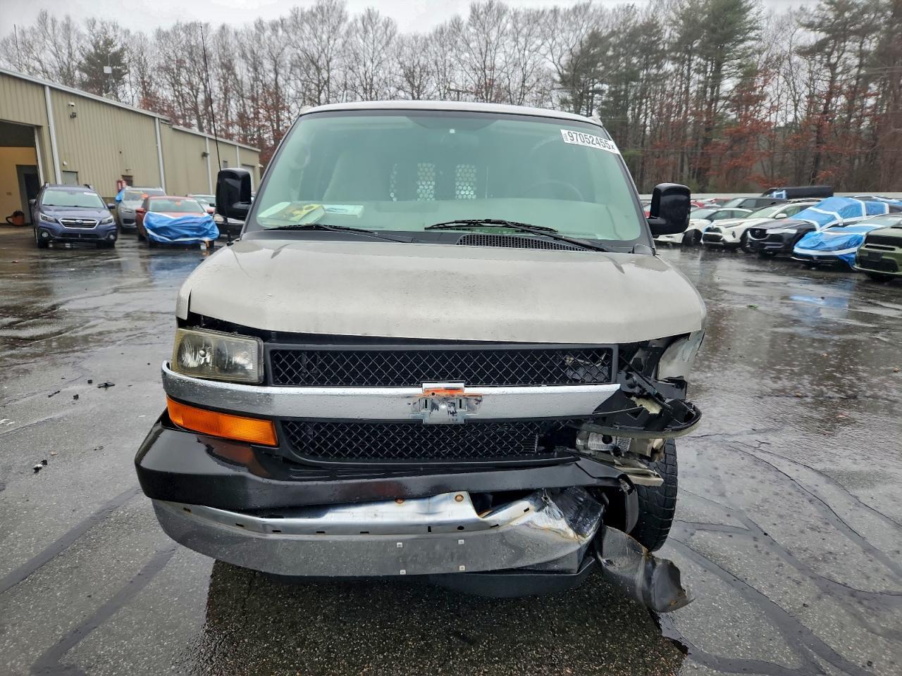 2006 CHEVROLET Express 3500